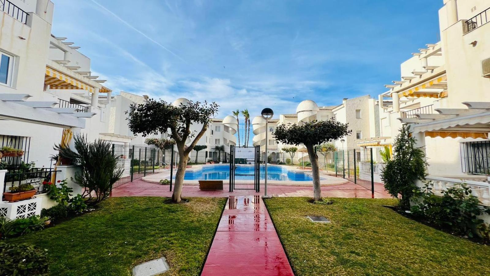 Apartamento Laguna Beach At Home Torrox Esterno foto