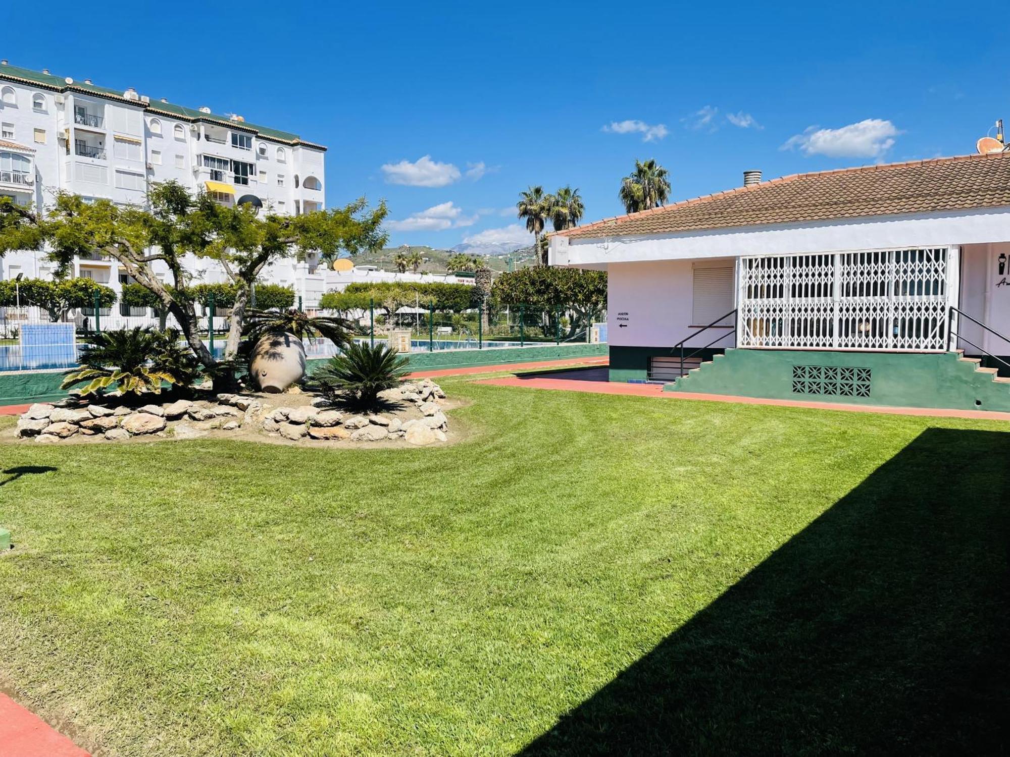 Apartamento Laguna Beach At Home Torrox Esterno foto