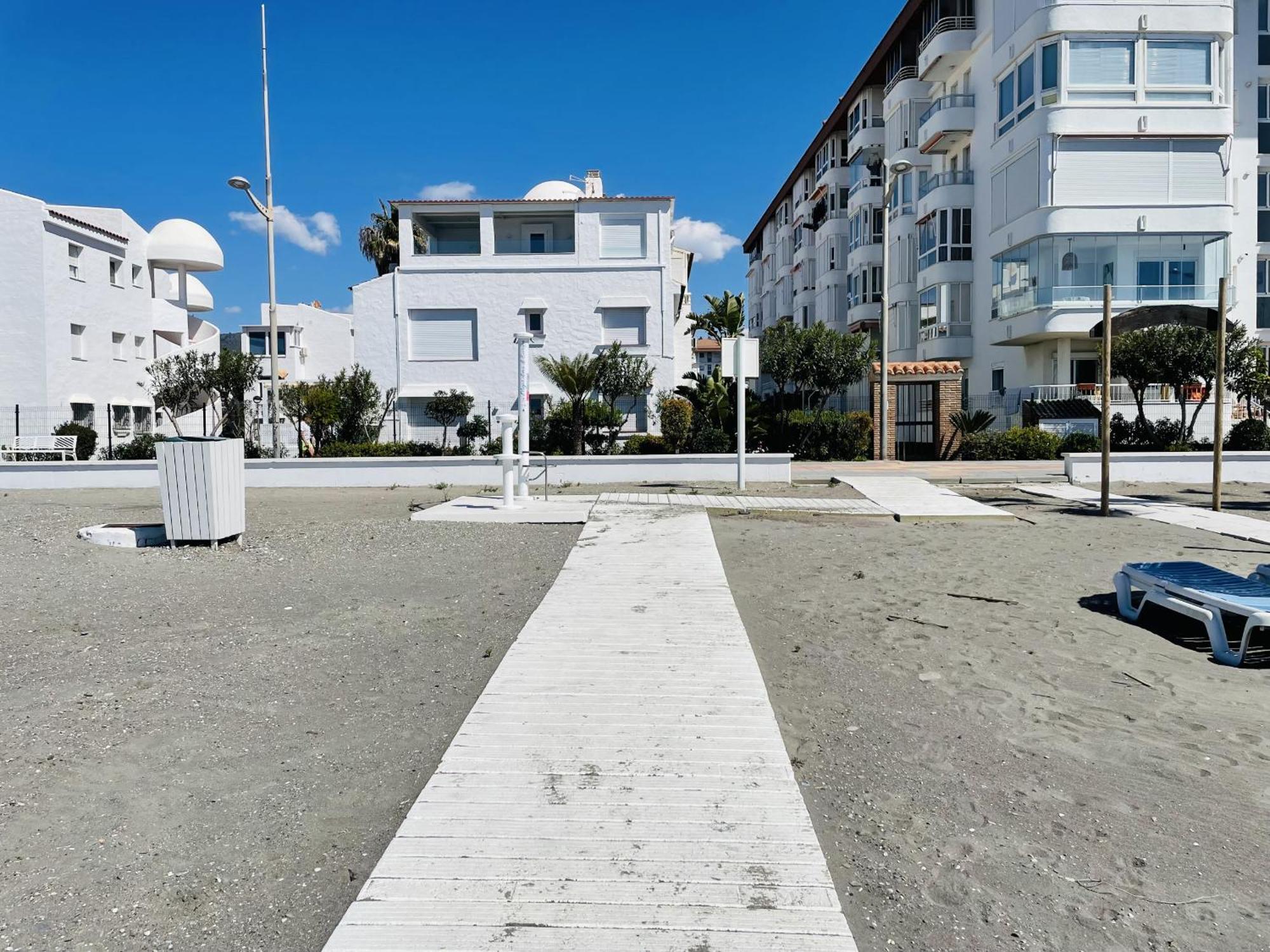 Apartamento Laguna Beach At Home Torrox Esterno foto
